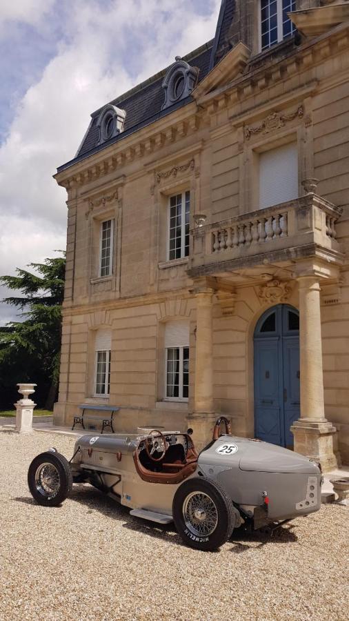 Villa Entiere Du Chateau Lacroix De Civrac 3 Ch, 3 Sdb, Piscine Xxl,Sauna, 4 Etoiles,7 Pers Exteriör bild