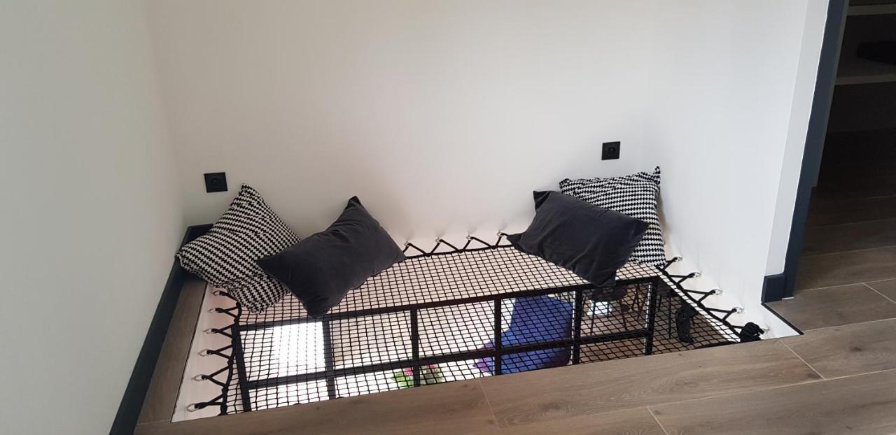 Villa Entiere Du Chateau Lacroix De Civrac 3 Ch, 3 Sdb, Piscine Xxl,Sauna, 4 Etoiles,7 Pers Exteriör bild